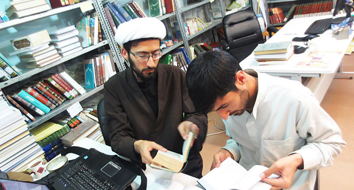 مشاوره پژوهشی